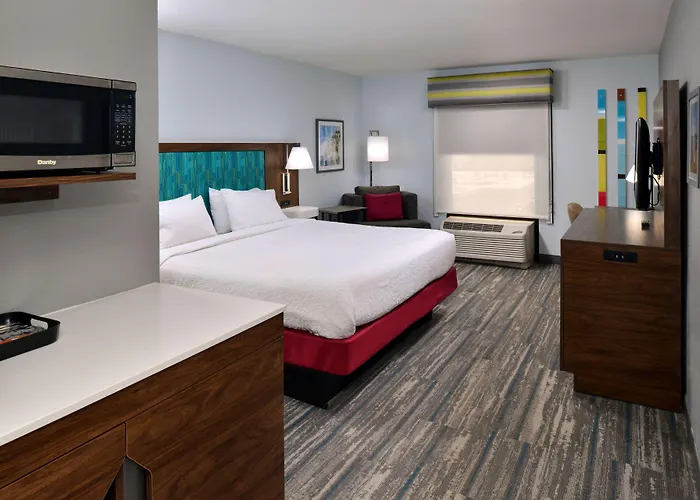 Hampton Inn By Hilton Panama City Beach